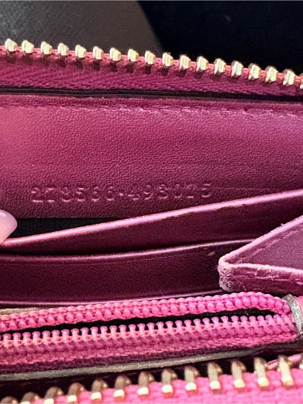 Gucci Pink Guccissima Zip-Around Wallet with Heart Charm - Picture 12 of 12